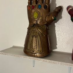 Infinity Gauntlet Toy Collectibles Item