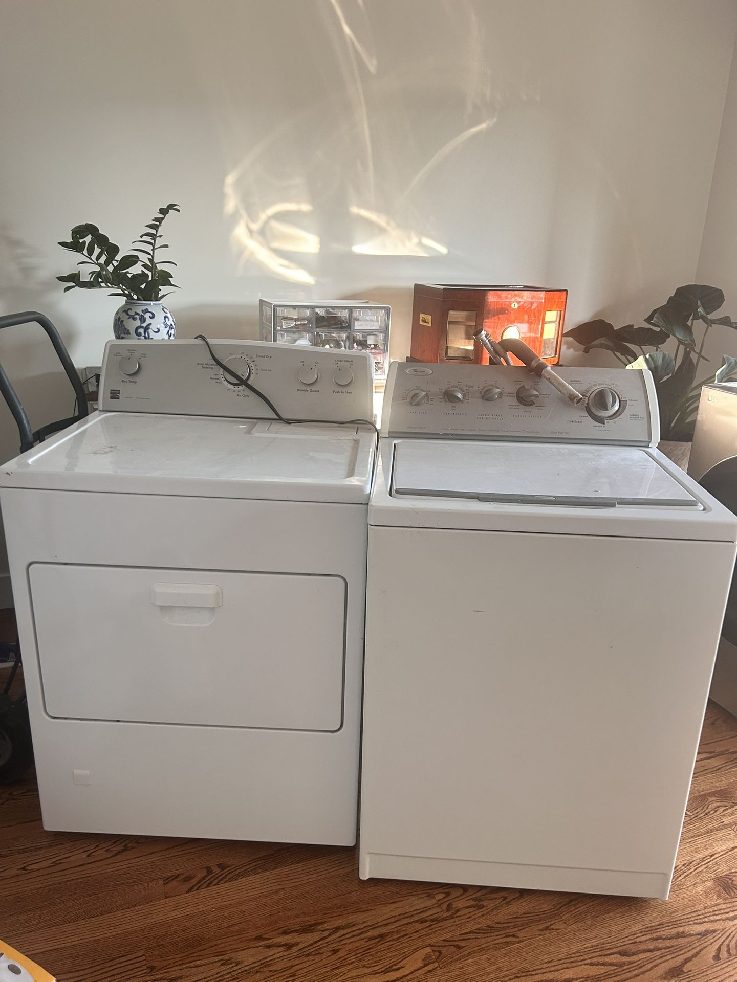 Kenmore Electric Dryer & Whirlpool Washer Set – Works Great!