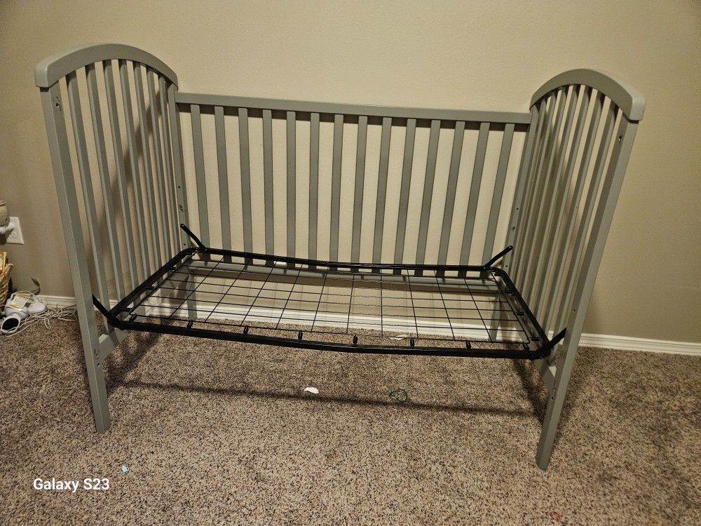 Crib With Mattress