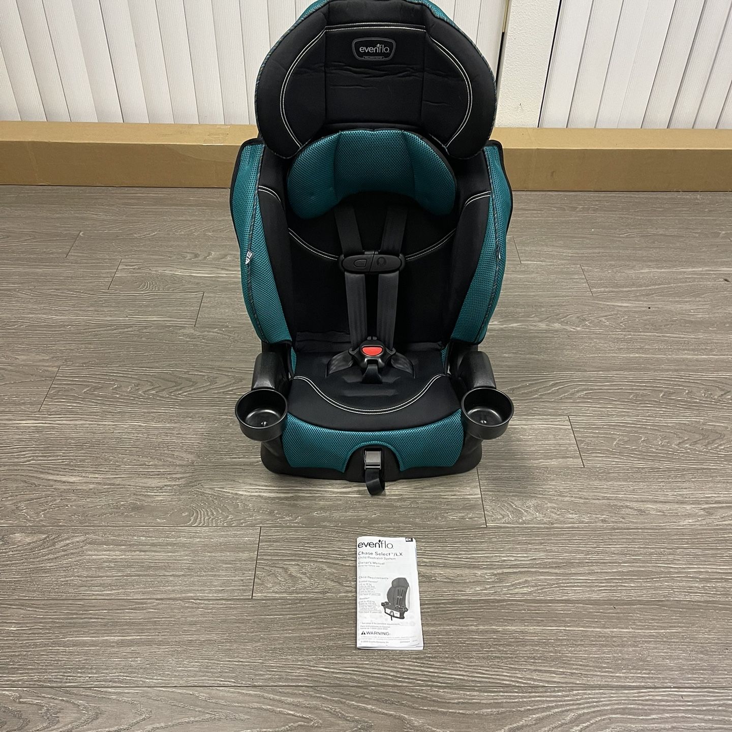 stokke high chair Steps Black / Warm Brown FISHING REEL, Ambassadeur 5500-DA and the chair grows Large Hire Color:TRO Gold Perch
