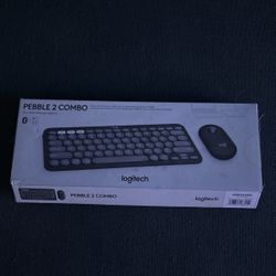 Logitech Blue Tooth Keyboard And Mouse