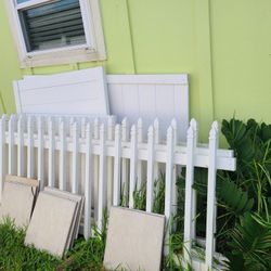 VINYL FENCING