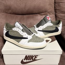 Jordan 1 low  se Travis Scott