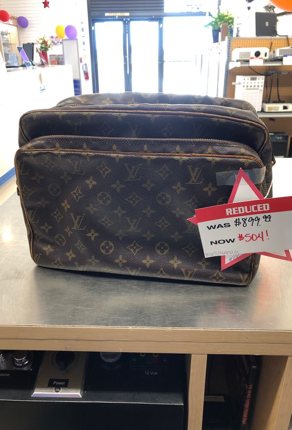 Louis Vuitton monogram messenger bag for Sale in San Antonio, TX - OfferUp