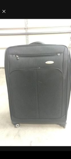Samsonite Travel Luggage 