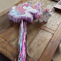Unicorn 🦄 Piñata 