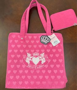 XL Juicy Couture Beach/Overnight tote bag w/small pouch