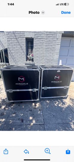 Mirakle indoor screen panel  containers