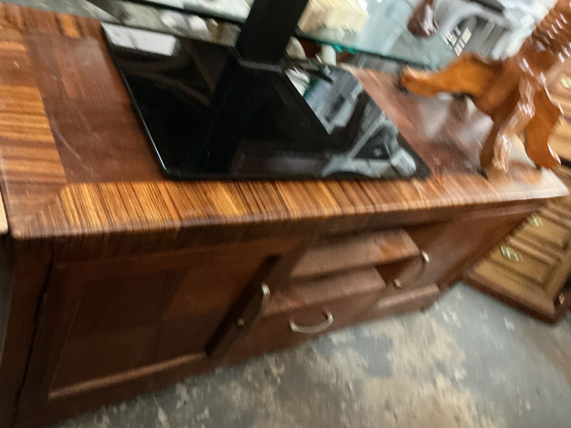 Beautiful Mid Century Dresser