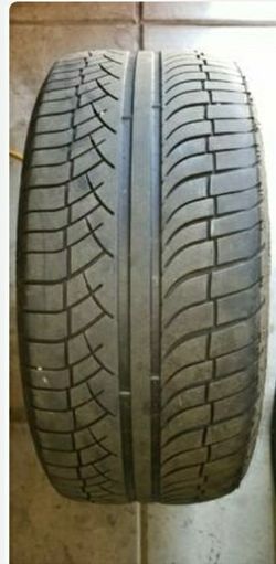 Michelin Latitude Diamaris 285 45 19