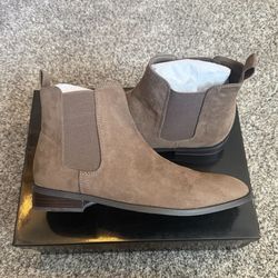 Guess Boots: Size 8 Men