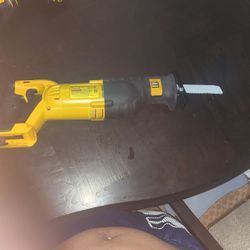 Dewalt Saw