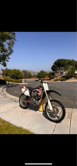 05 crf450r needs oil seal for top end bill of sale