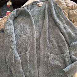 Size Medium Cardigan 