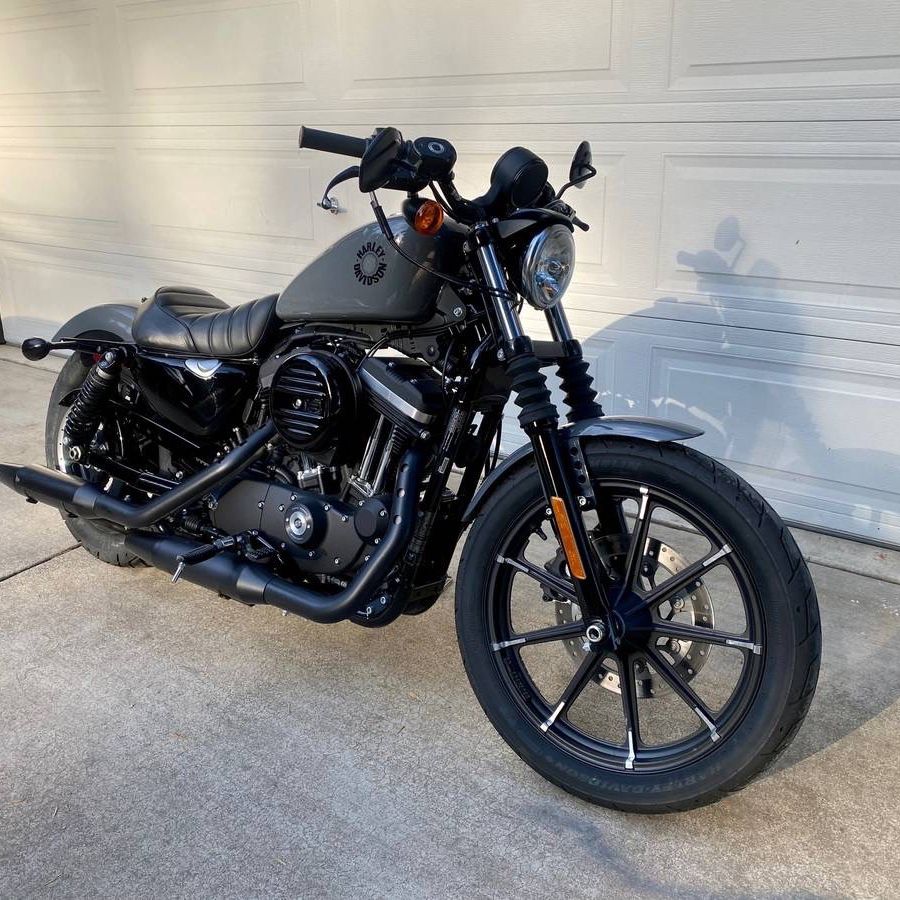 2022 Harley Davidson Iron 883 Sportster