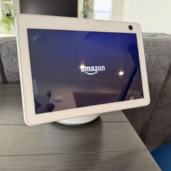 Amazon Echo Show 10