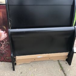 Twin Bed Headboard And Rails Footboard And Mattress And Box Spring