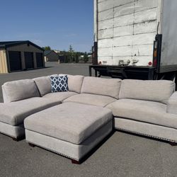 Sectional Couch 