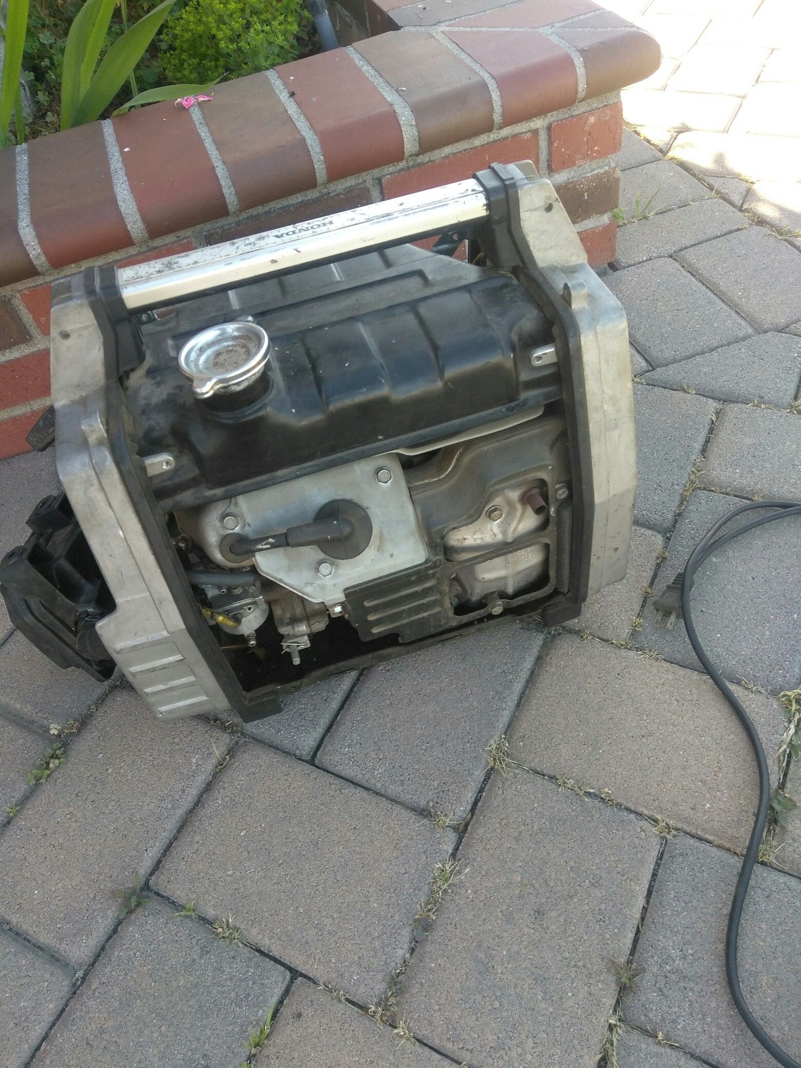 Honda em650 gas generator 650 watts