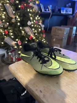 Kids Soccer Shoes Nike
