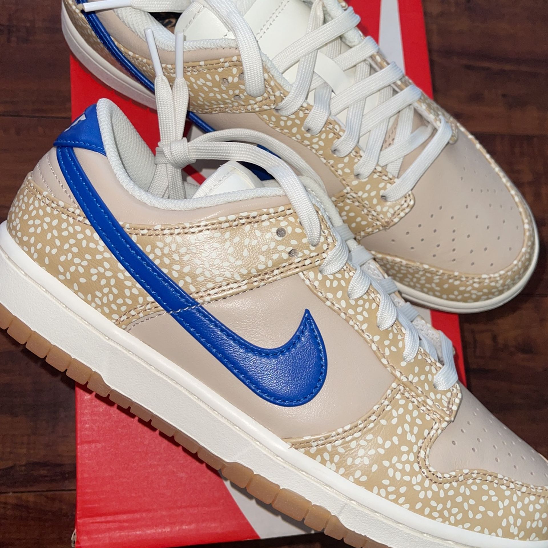 Nike Dunk Low PRM Sesame Blue