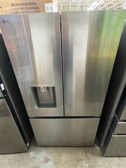LG 26 cu. ft. Smart Counter-Depth MAX French Door Refrigerator with Four Types of Ice