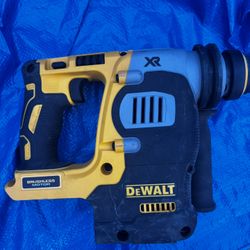 DeWalt DCN623