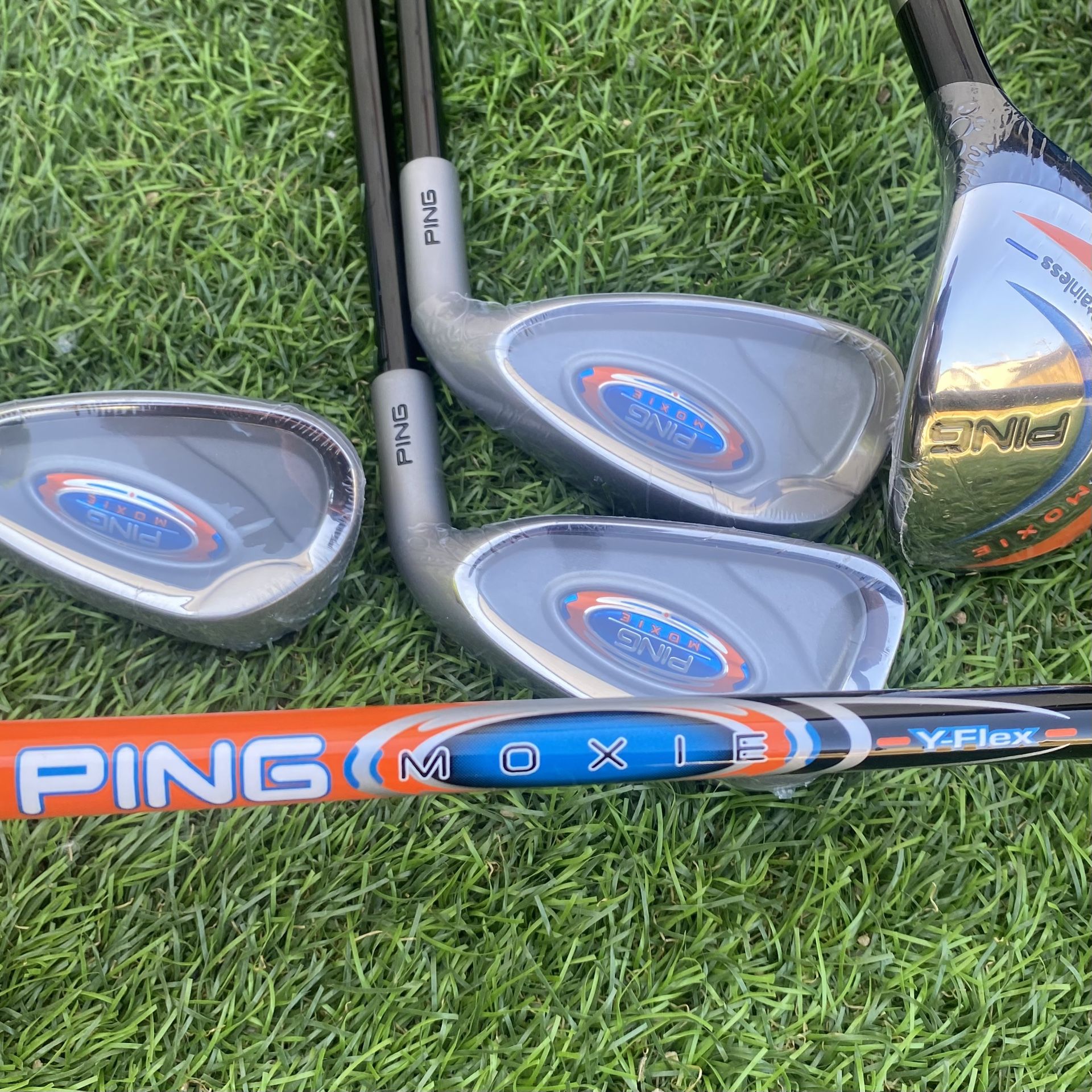 New PING Moxie Junior Golf Set For Kids 52-59” Tall Or 6-11 Years