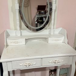 Vanity for teens