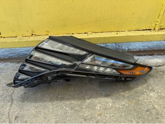2022-2024 HYUNDAI TUCSON LH RUNNING LIGHT