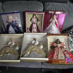 BARBIE BRAND NEW IN BOX 2000/2001 (6 barbie bundle)