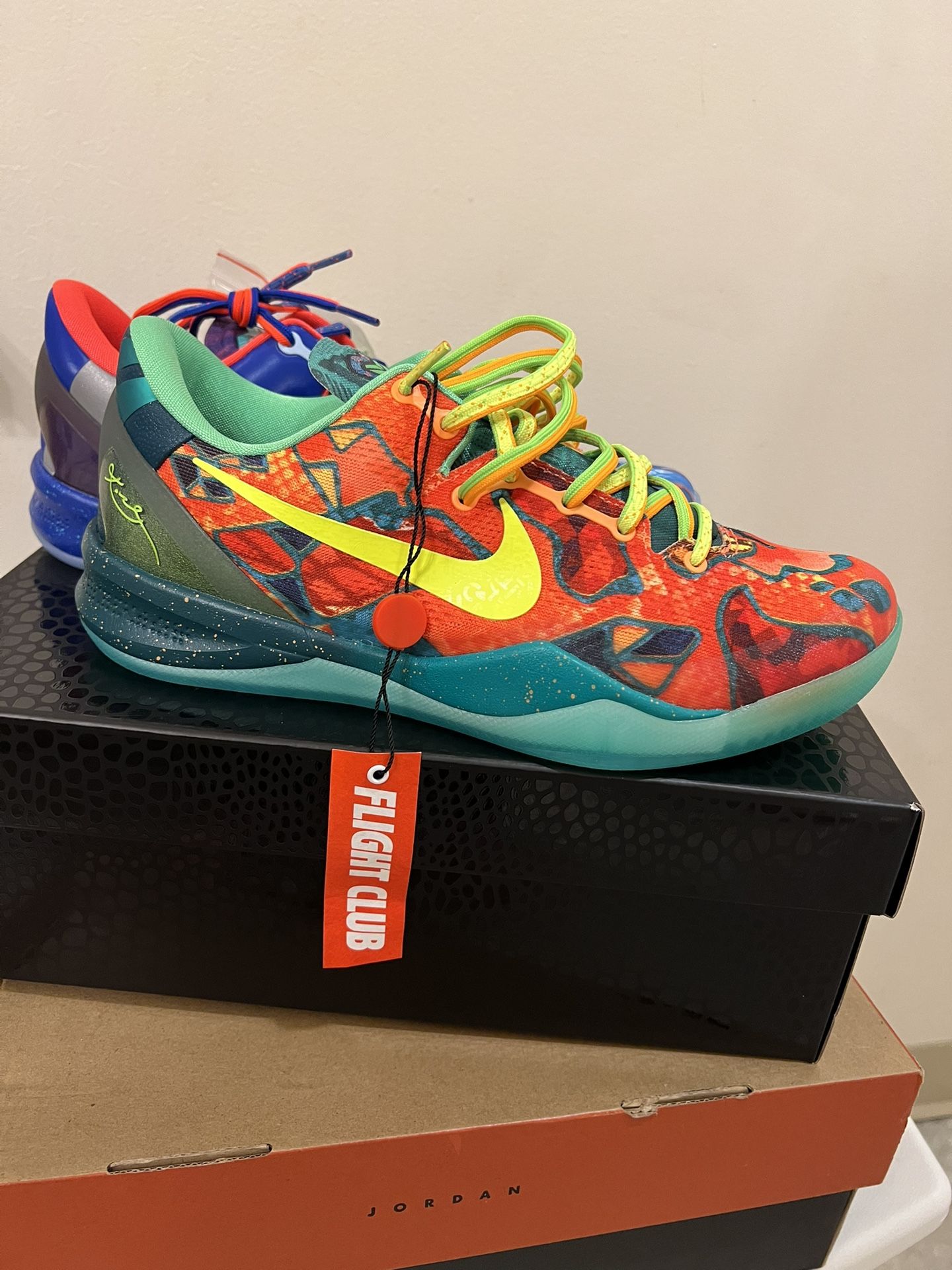 KOBE 8 PROTRO 'WHAT THE KOBE' 2025