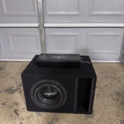 Skar Audio Subwoofer With Amp 