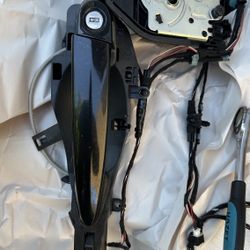 BMW E92 Coupe Door Lock Assembly 