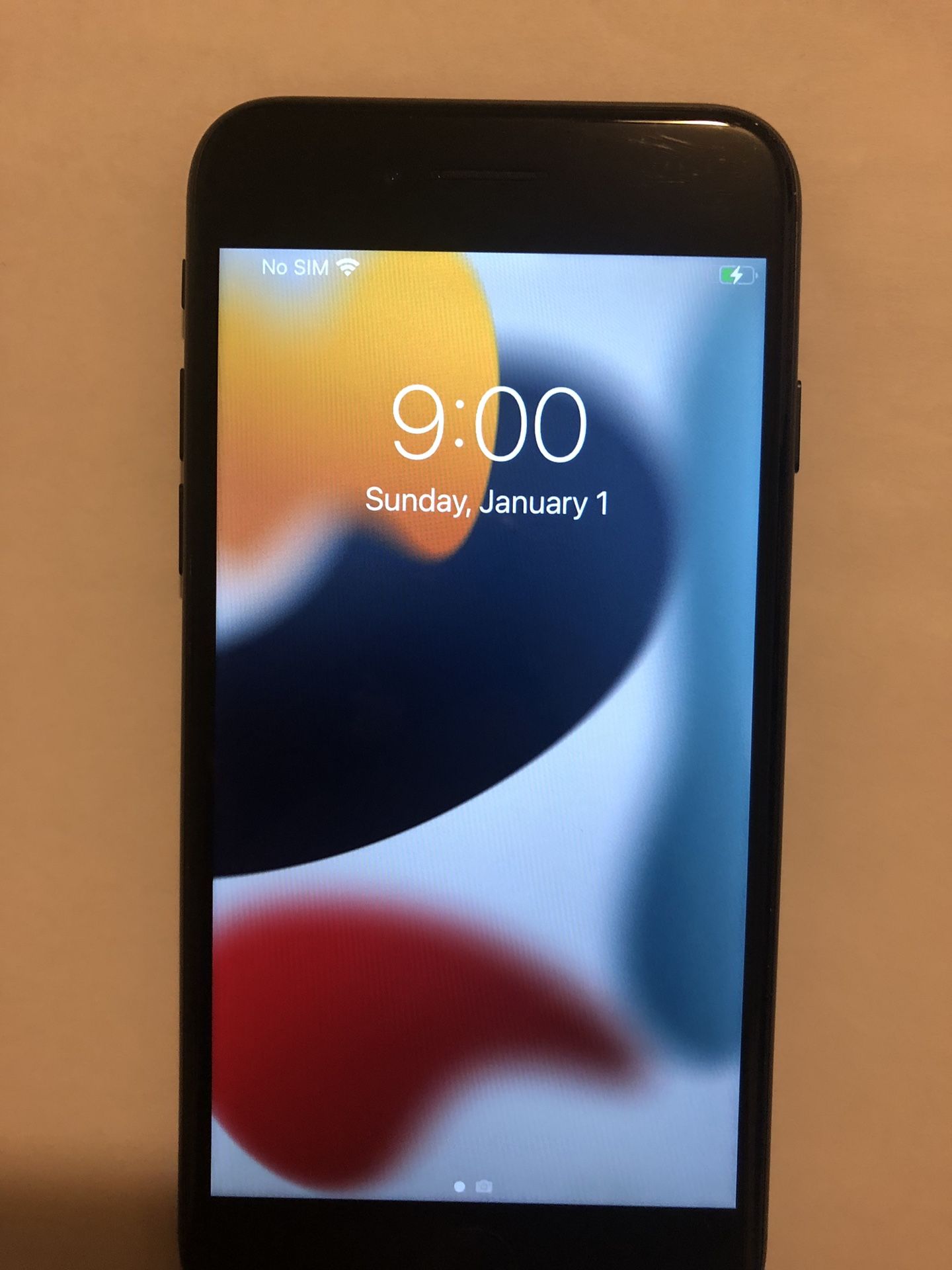 Apple iPhone 7 32GB Unlocked For Any Carrier Like New!