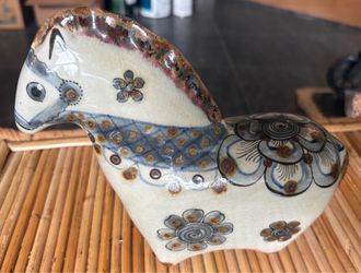 Vintage Mexican Tanola horse