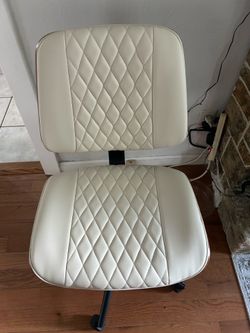 Brand new office chair