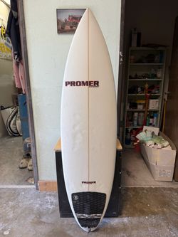 Promer “Bombshell” surfboard 29.9L