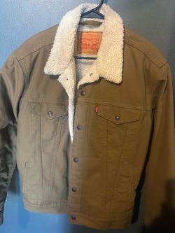 Levi’s Sherpa jacket