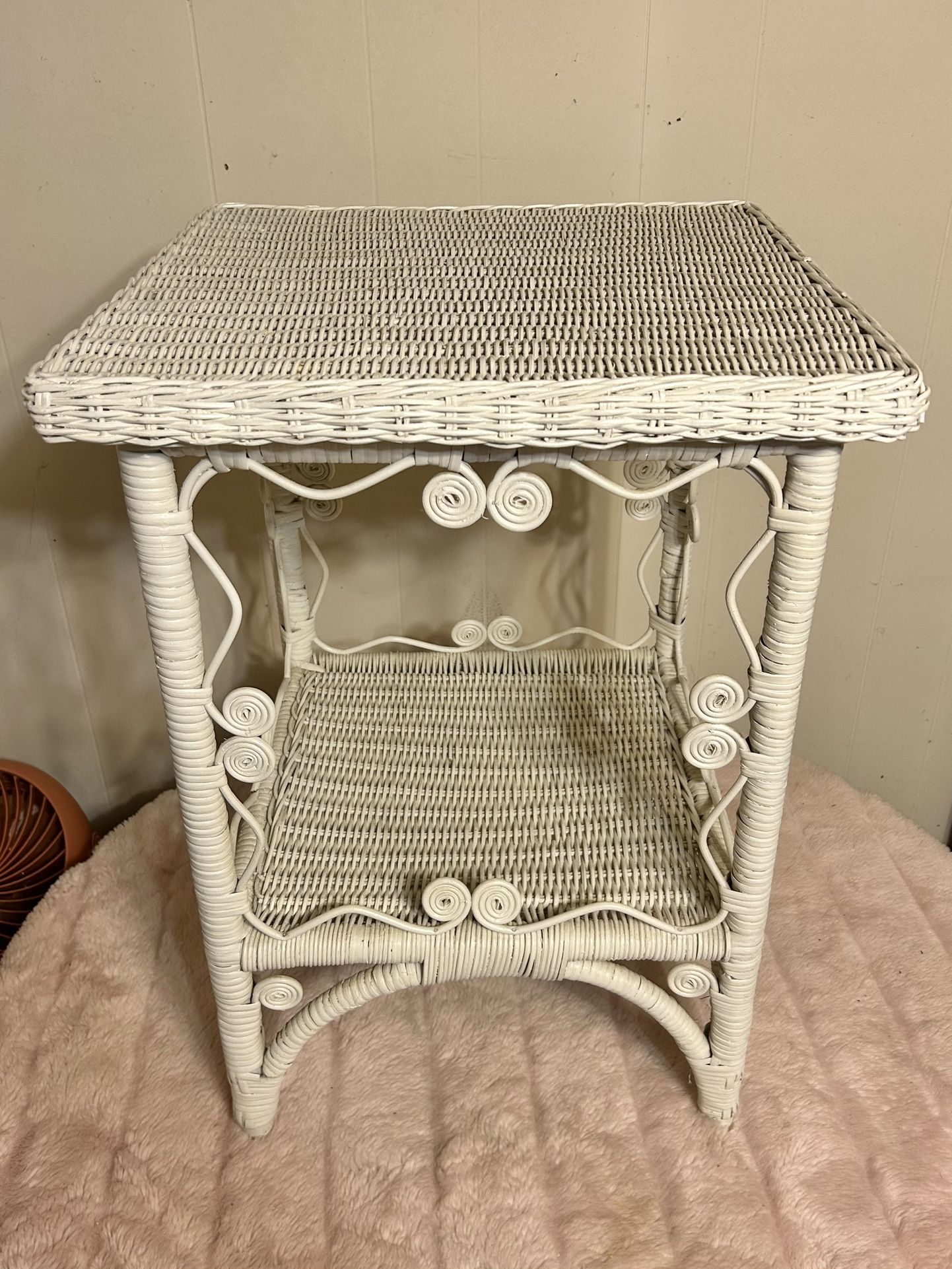 Vintage Peacock Wicker End Table 