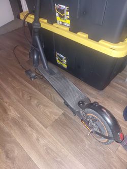 Electric scooter