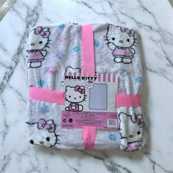 Hello Kitty Plush Blanket