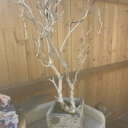 Decorative Tree Center Piece