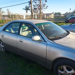 1998 Lexus ES 300