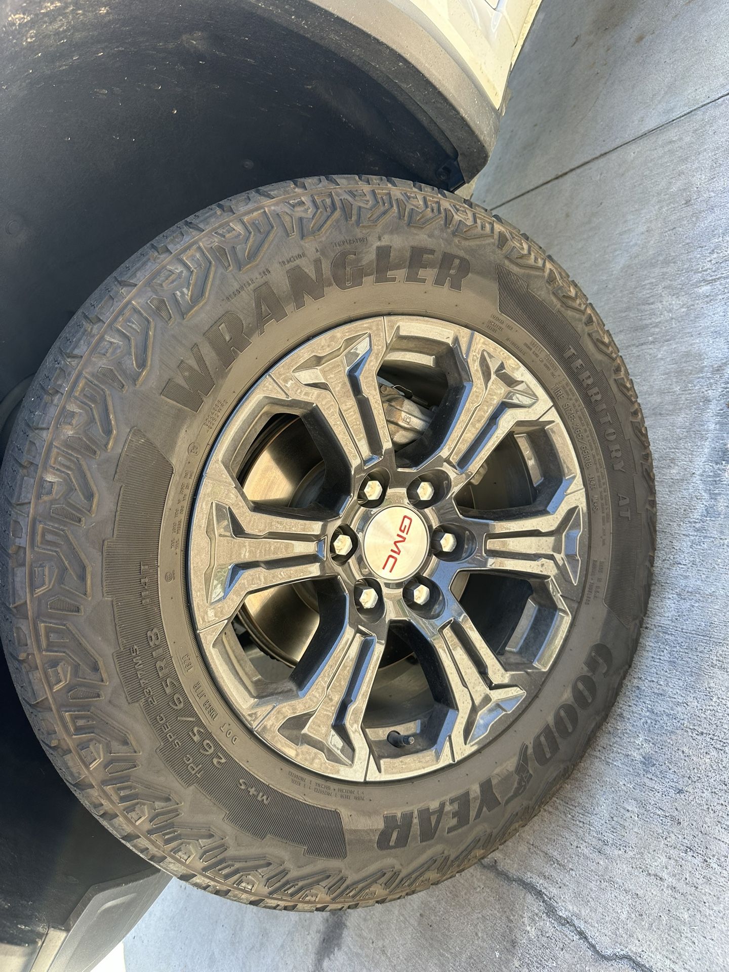 2023 GMC Canyon Elevation Wheels – OEM 18” Rims