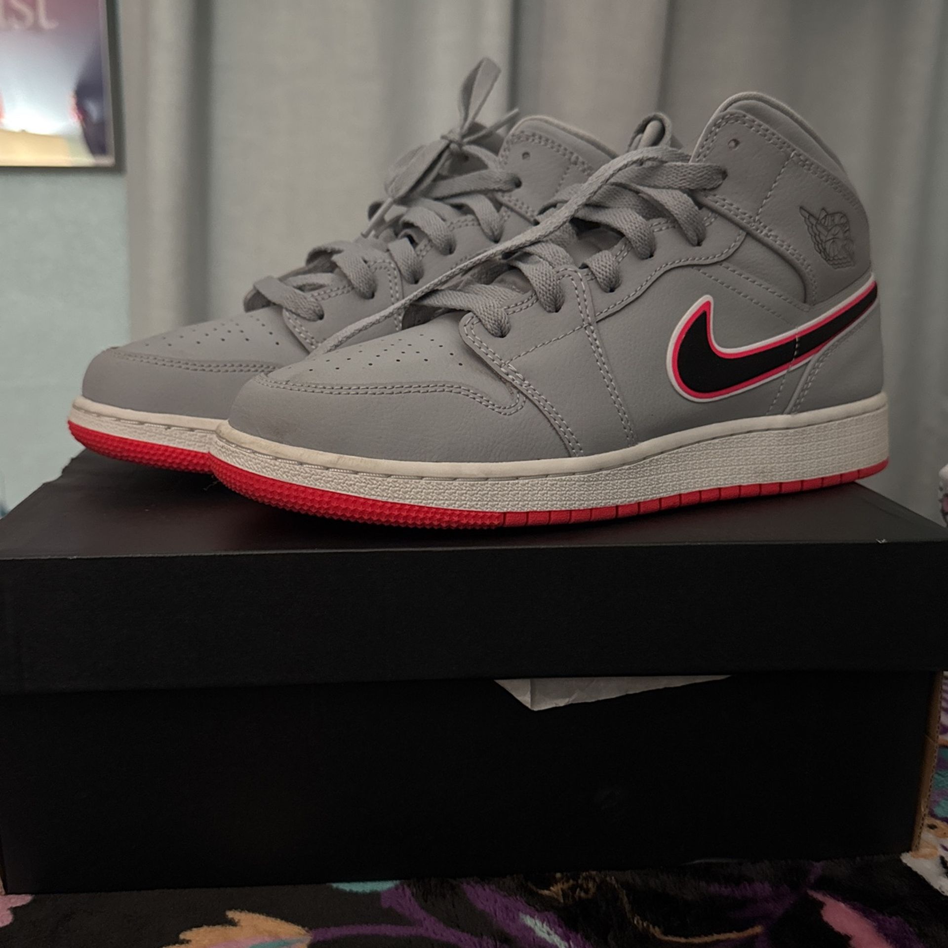 Wolf Grey Pink Jordans