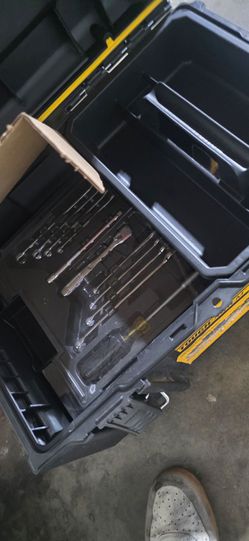 Dewalt 226 piece tool set