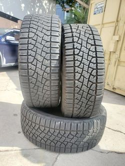 325-55-22:3 Pirelli Scorpion ATR 80%