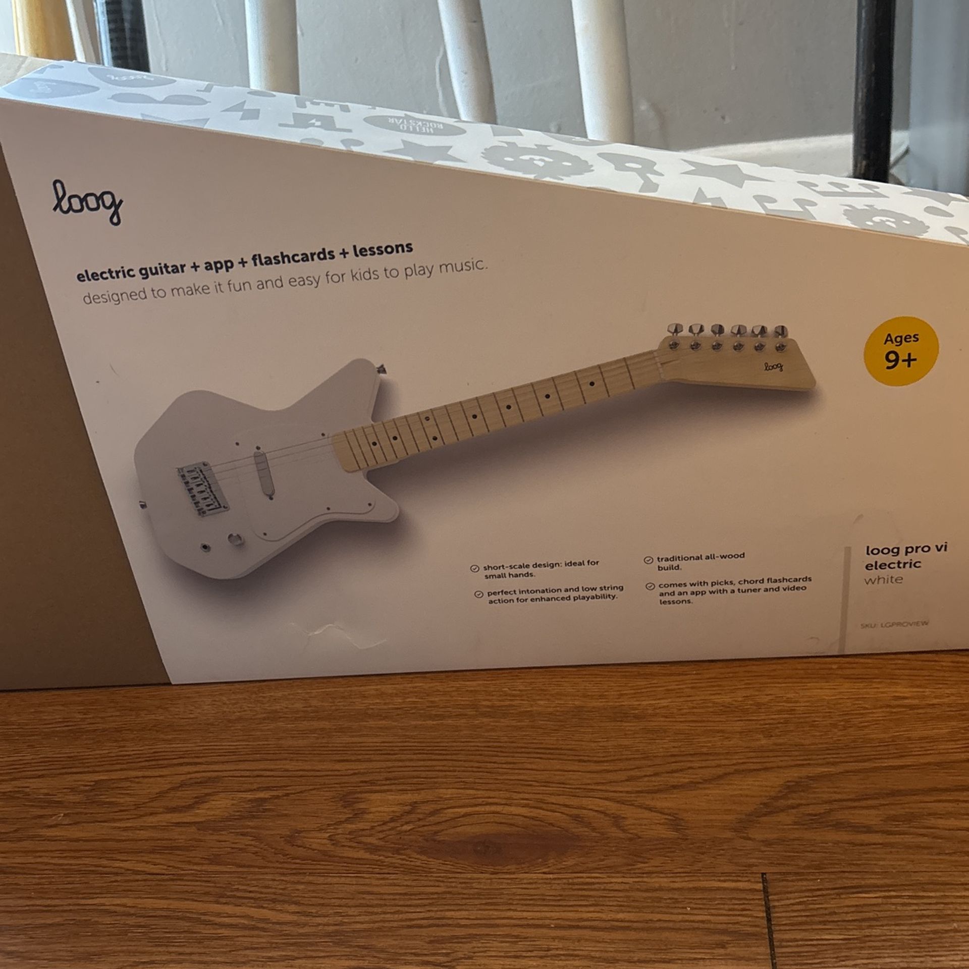 Loog Electric Guitar For Kids + Guitar Case