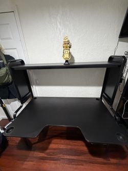 IKEA Fredde Gaming Desk